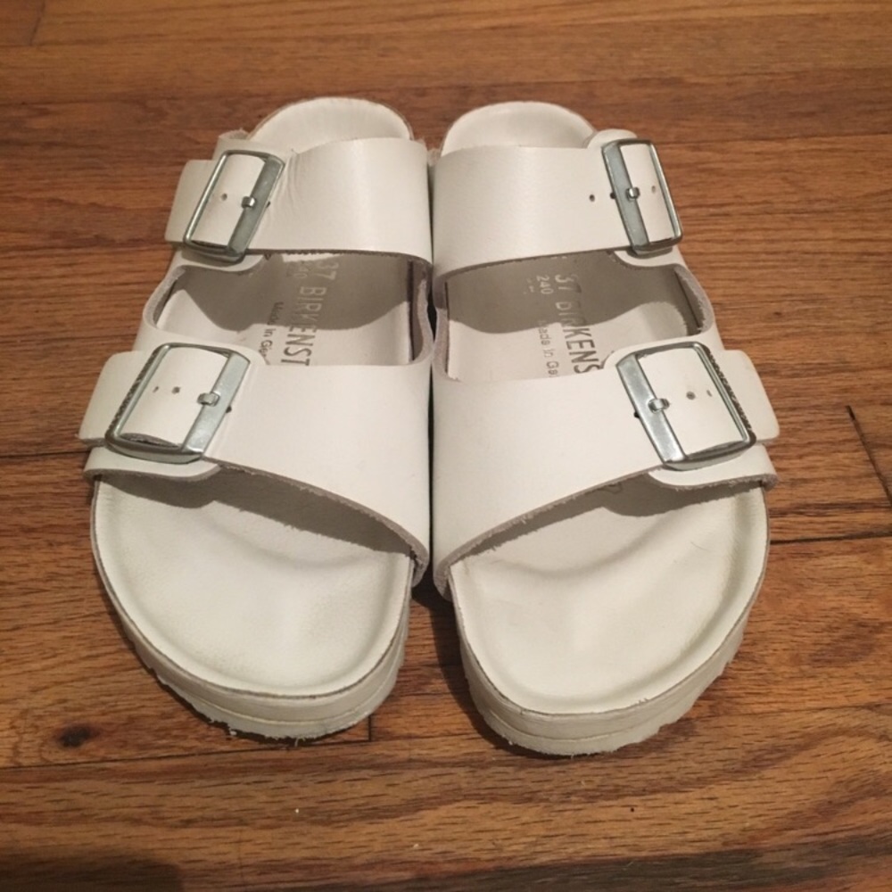 Monterey Exquisite Birkenstock